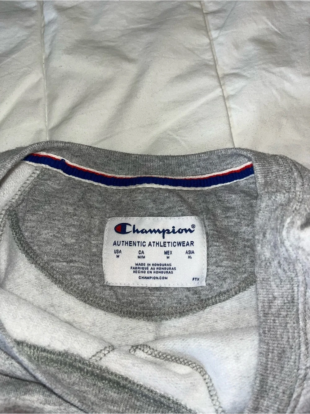 Champion Unisex Gray Crewneck Sweatshirt